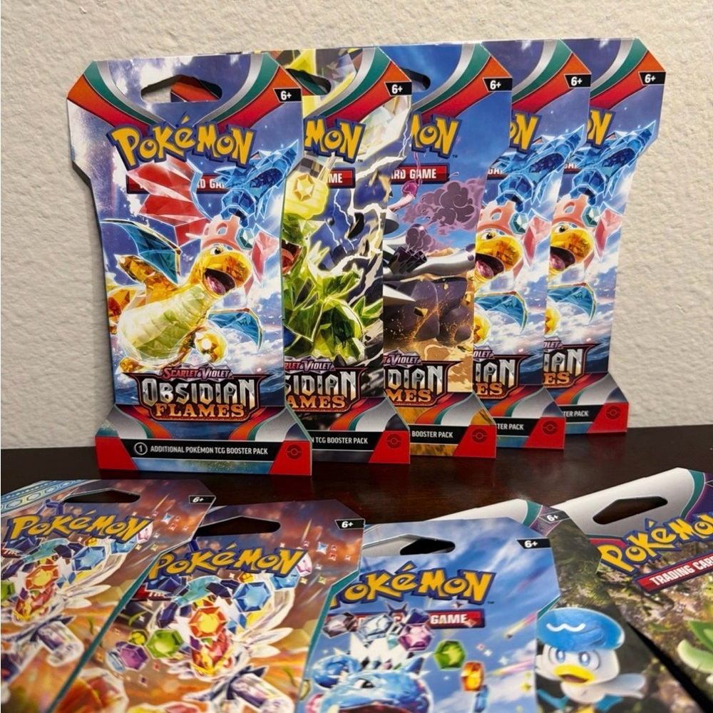 Pokemon Colorful Booster Pack Collection - Picture 3 of 3